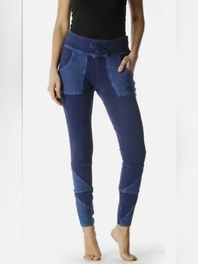 Free People Movement Kyoto Leggings Retail $128 Size Small